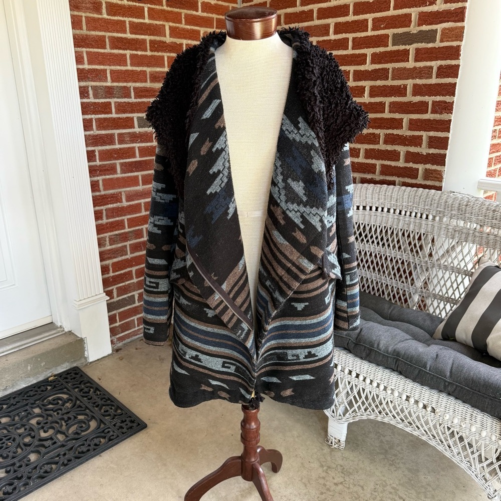 Urban Outfitters BB Dakota Black and Blue Patterned Winter Coat